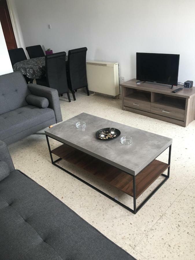 Christos Apartments Dhrousha Екстер'єр фото